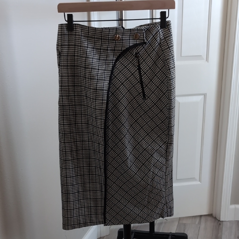 Zara Black and White Wrap Midi Skirt